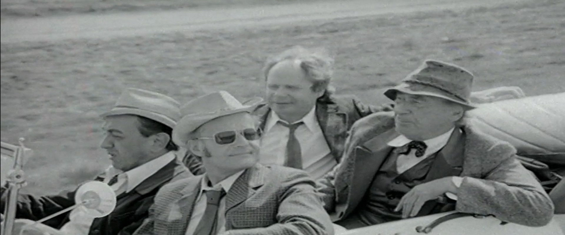 Aranyborjú backdrop