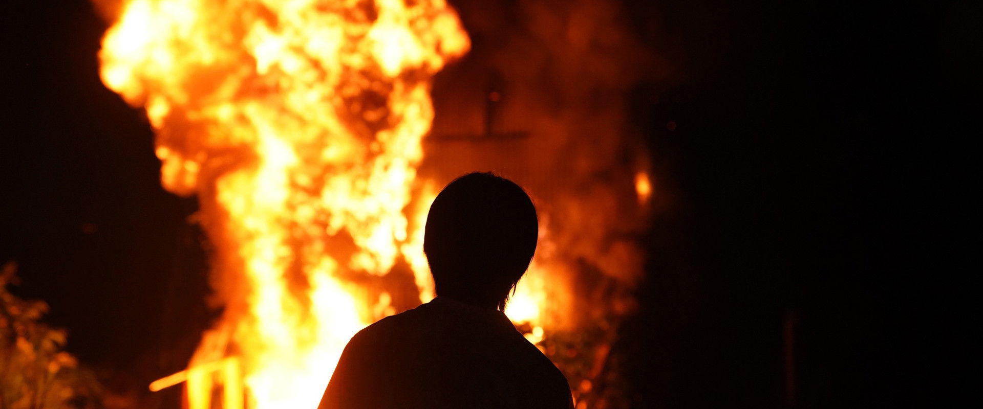 Sin and Evil backdrop