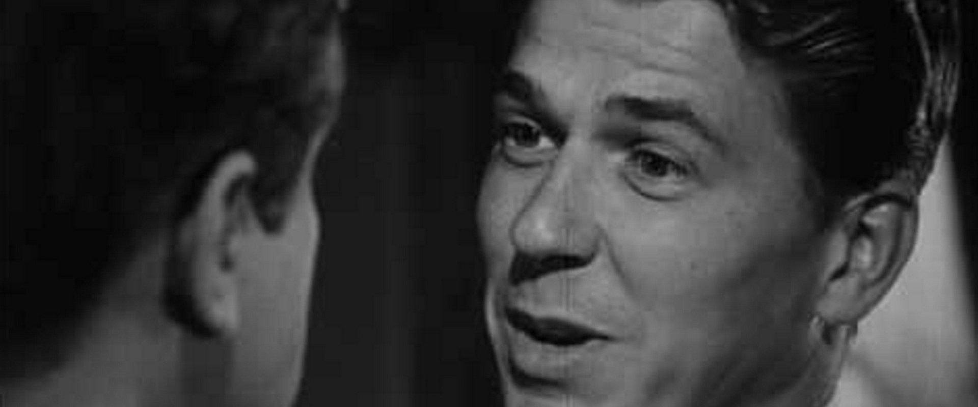 Breakdowns of 1942 backdrop