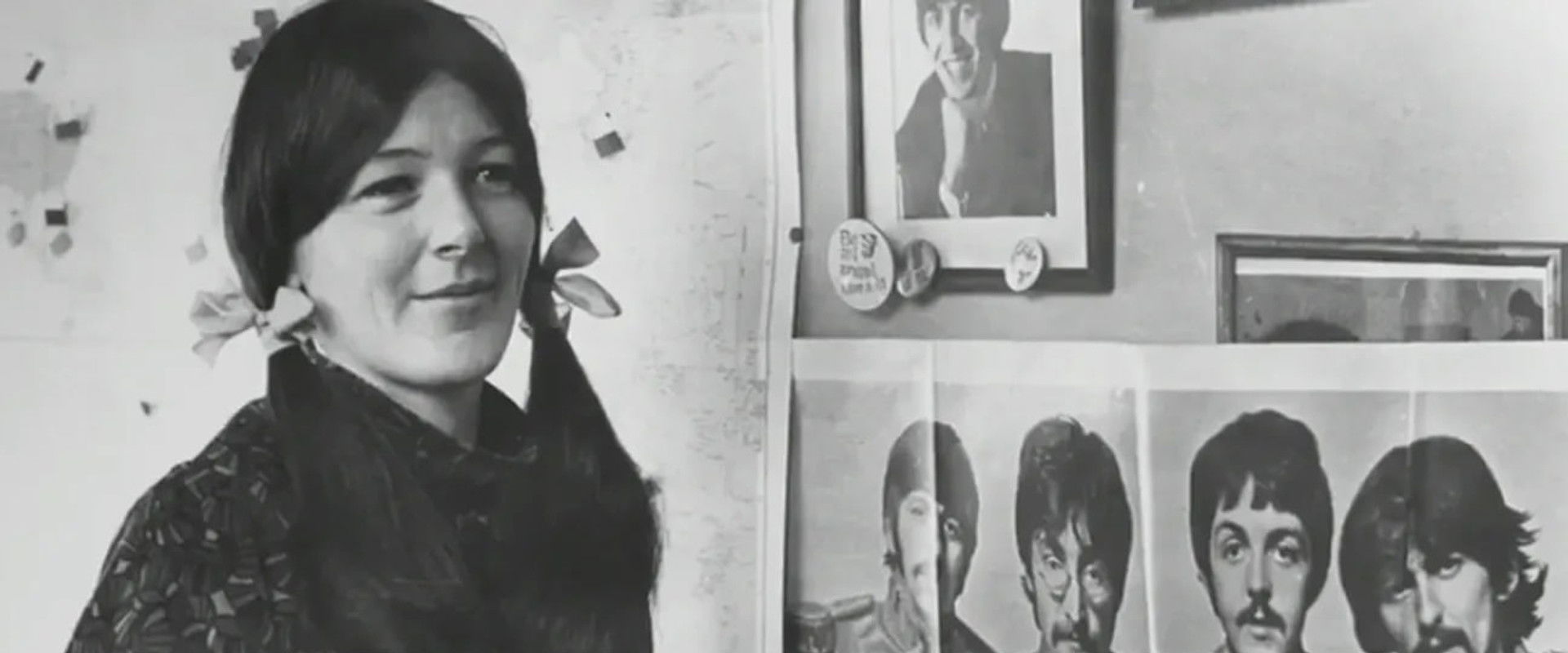 Good Ol' Freda backdrop