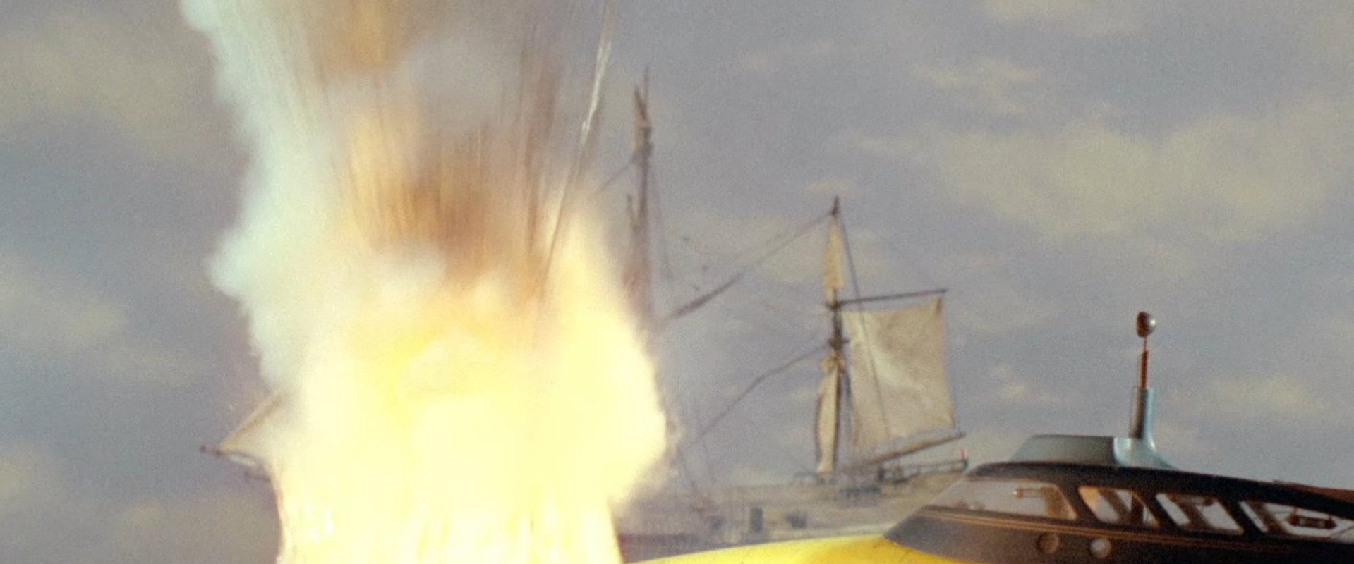 Stingray: Set Sail for Adventure backdrop
