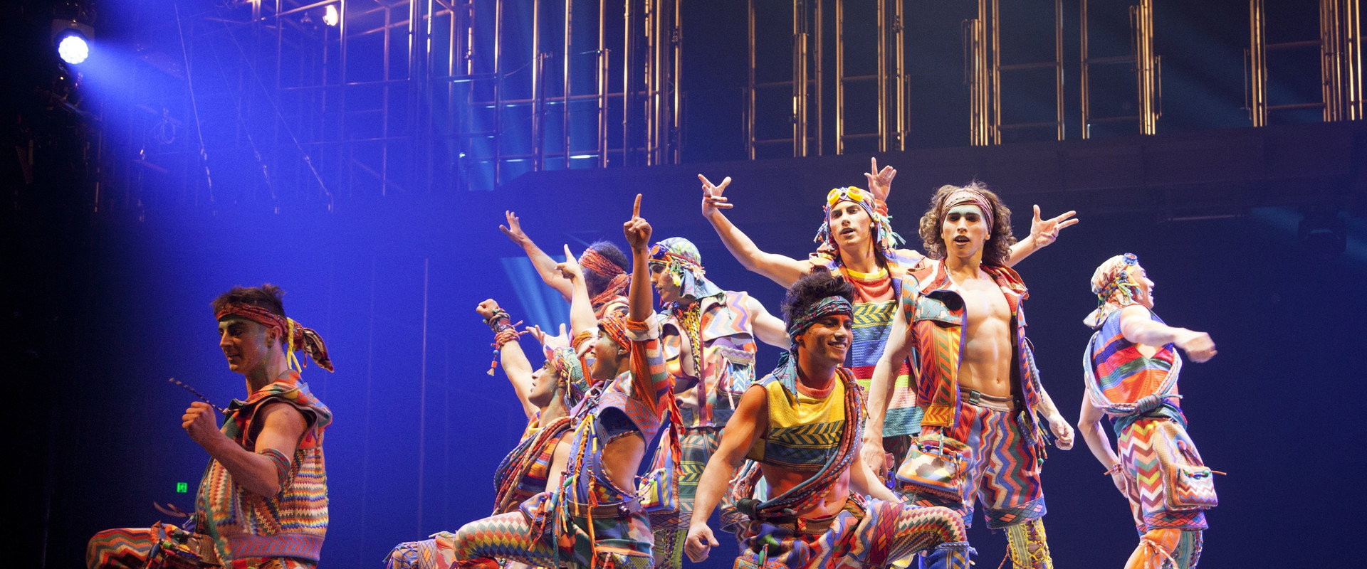 Cirque du Soleil - Volta backdrop