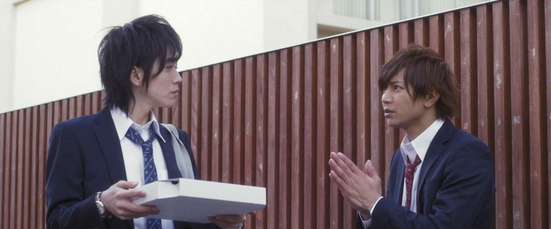 Seven Days: Monday - Thursday backdrop