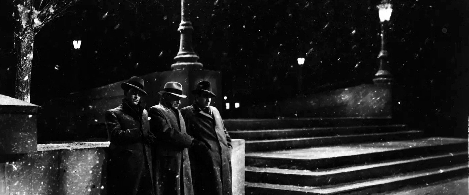 Three Argentines in Paris backdrop