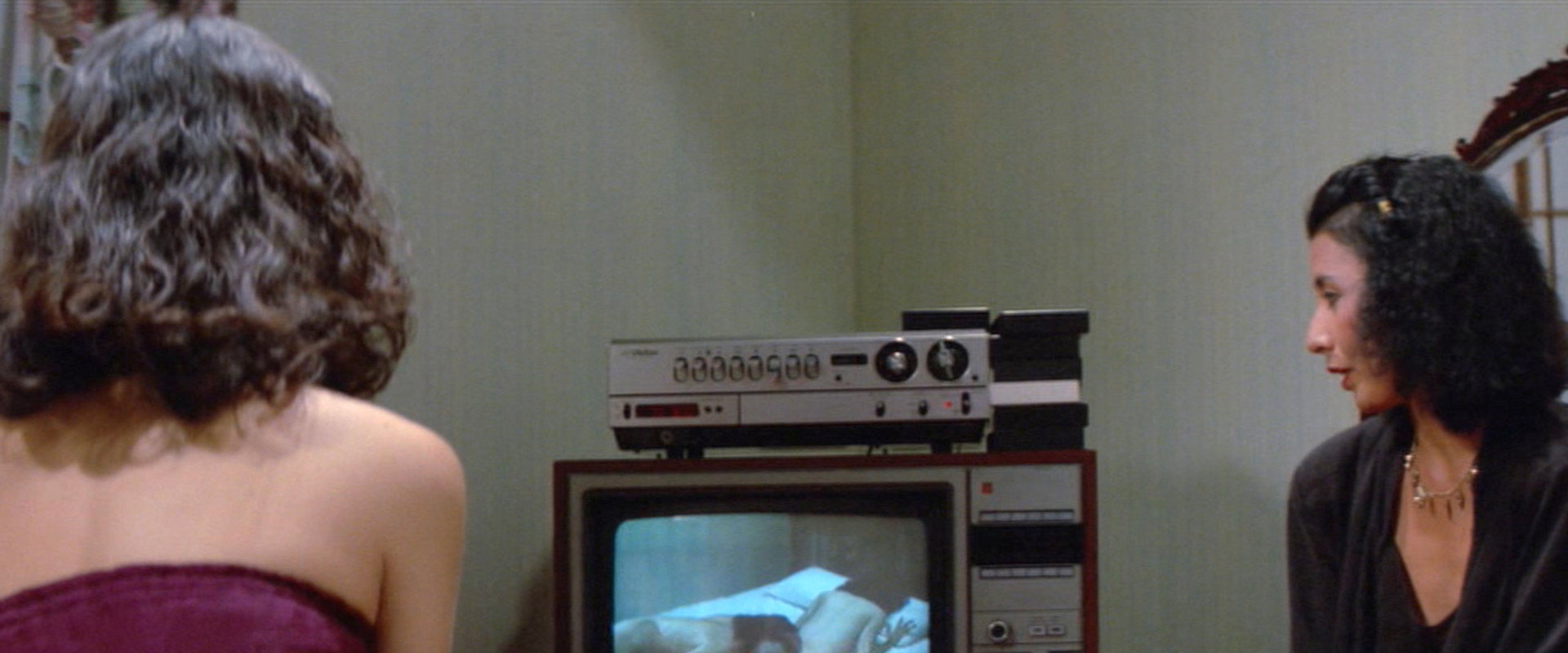 Zoom Up: Sexual Crime Report backdrop