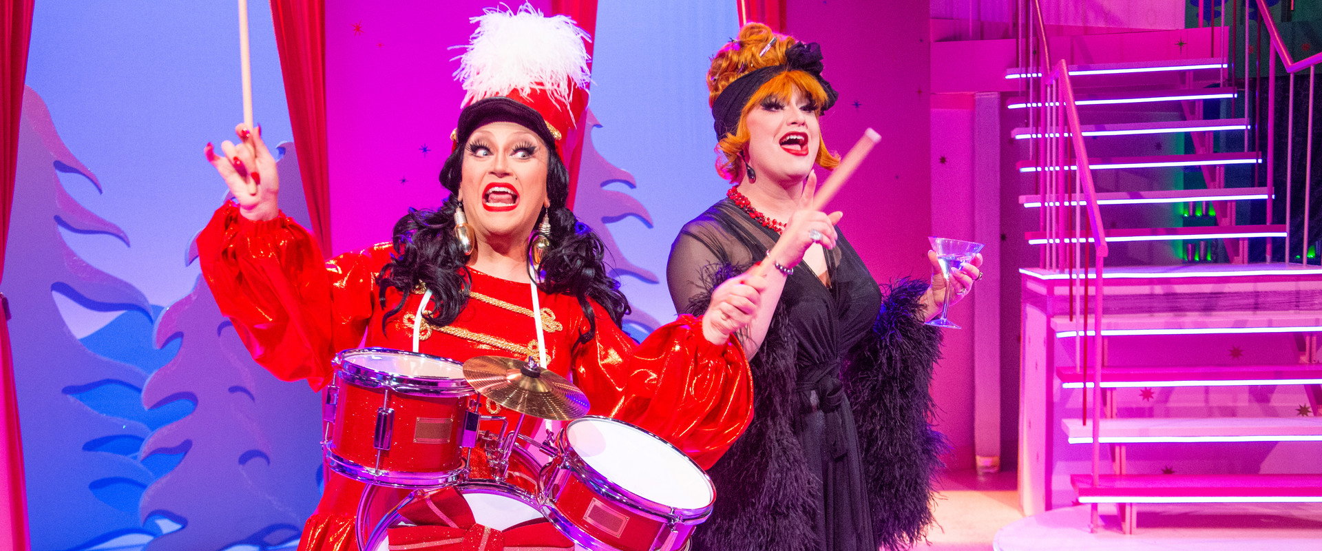 The Jinkx & DeLa Holiday Special backdrop