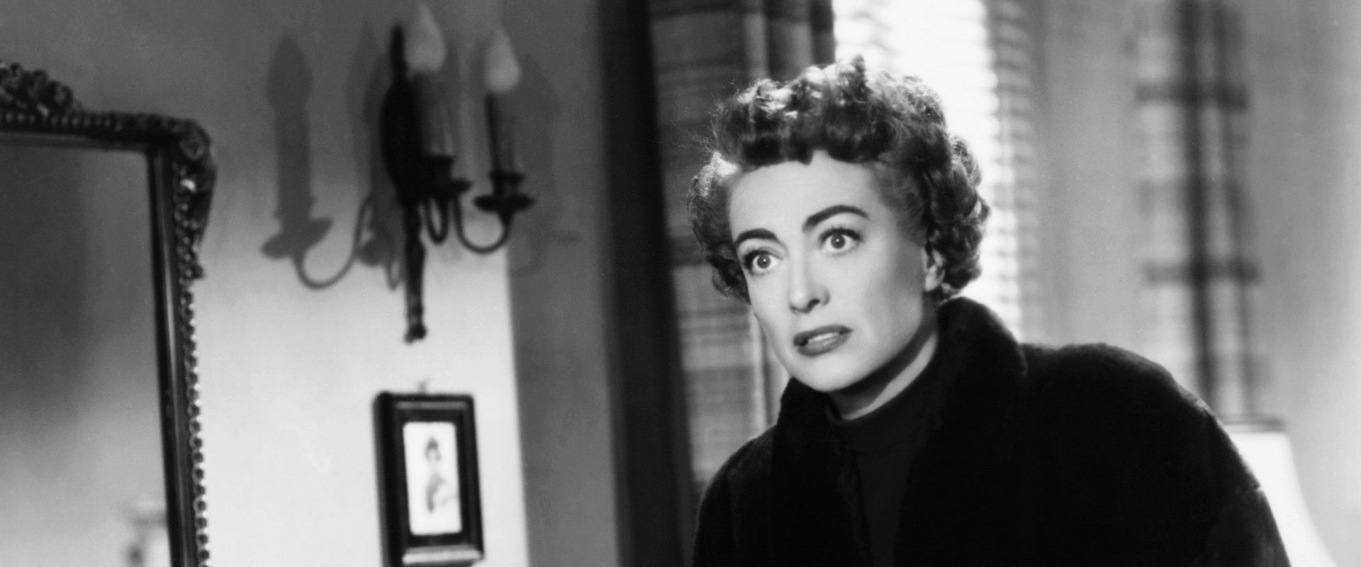 Sudden Fear backdrop