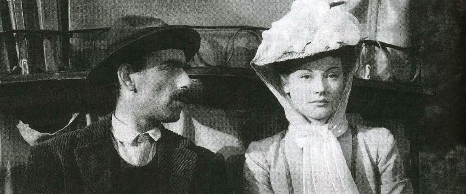 La maestrina backdrop