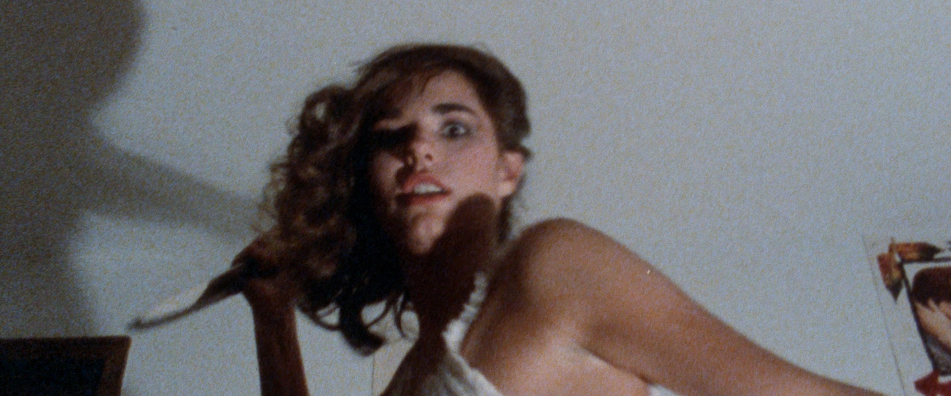 Disconnected backdrop