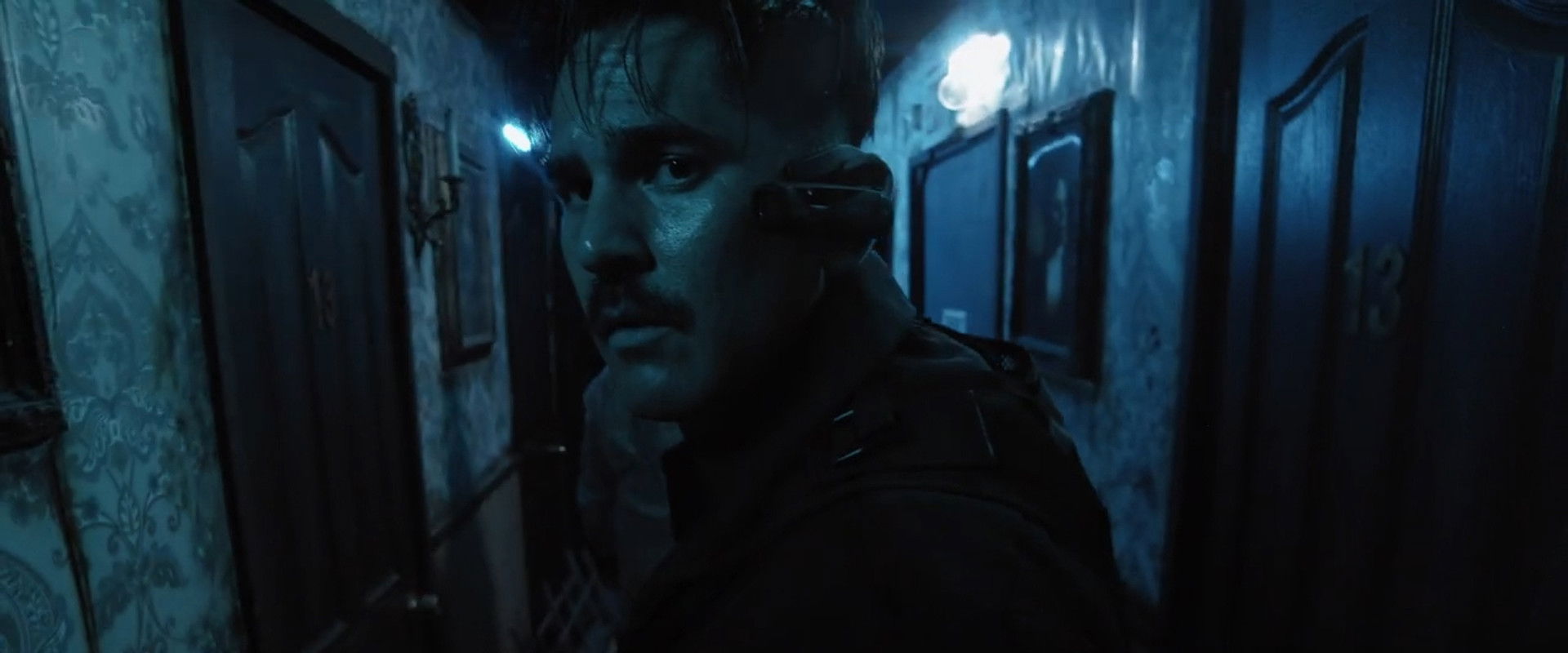 Live Escape backdrop