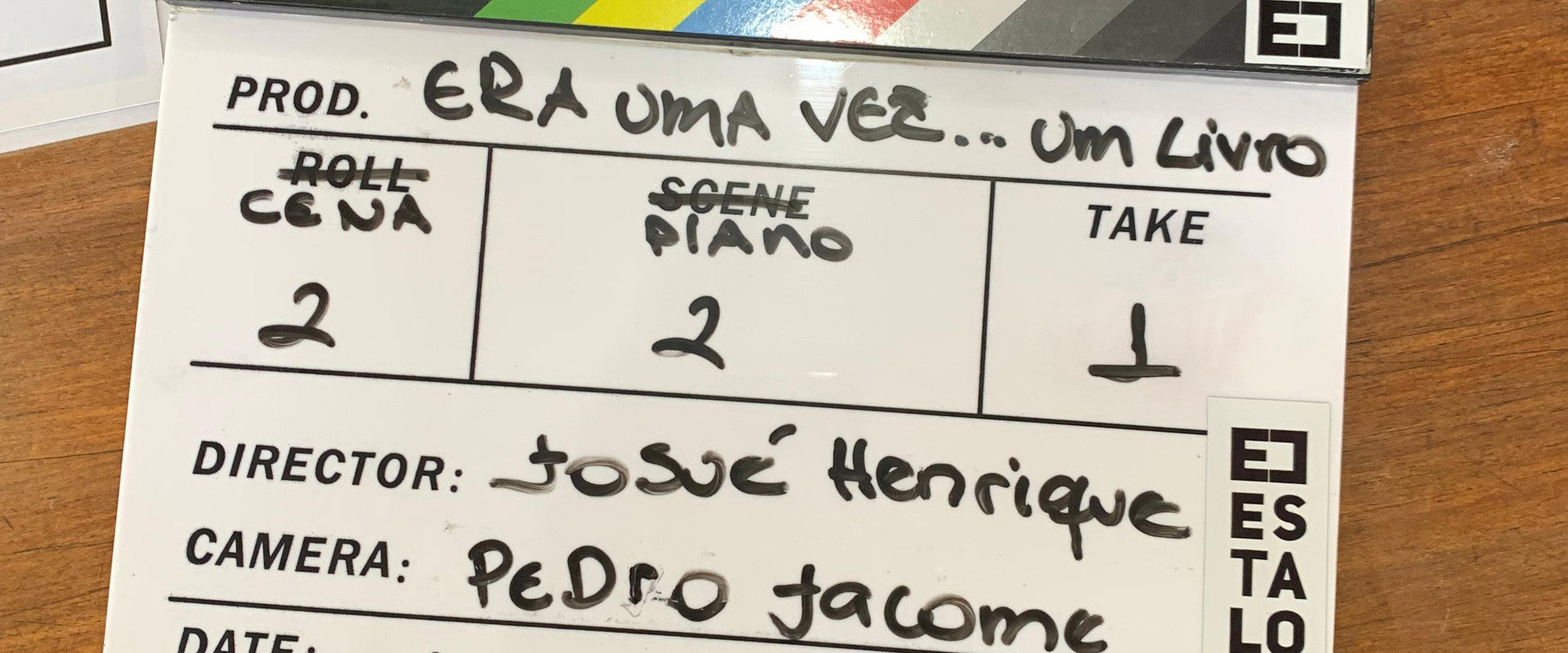 Era Uma Vez...Um Livro backdrop