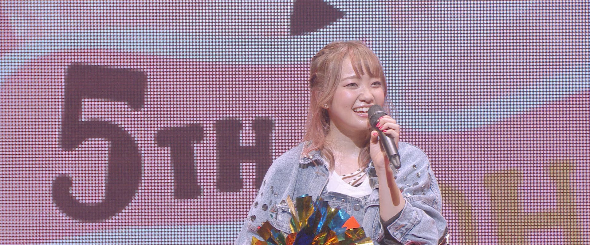 Ayaka Ohashi 5th Anniversary Live 〜 Give Me Five!!!!! 〜 at PACIFICO YOKOHAMA backdrop