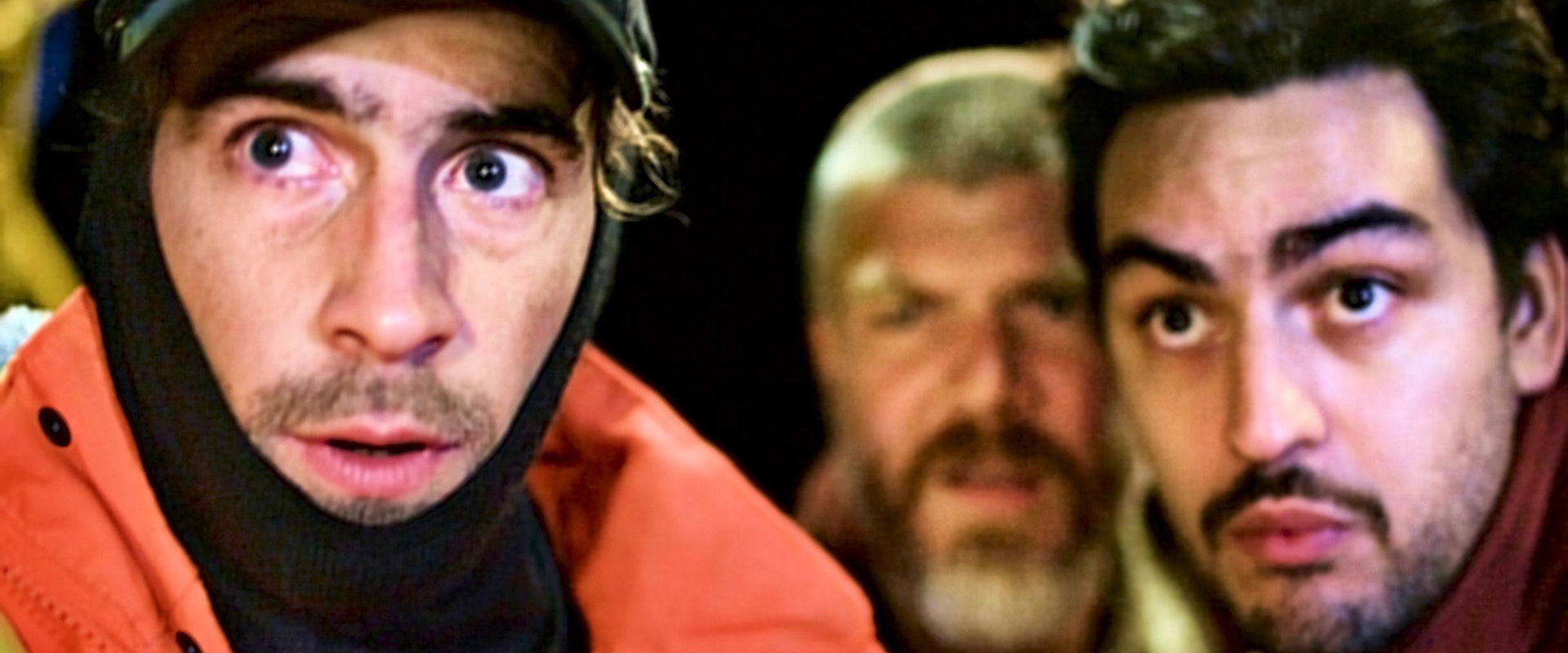 Brothers: The Return backdrop