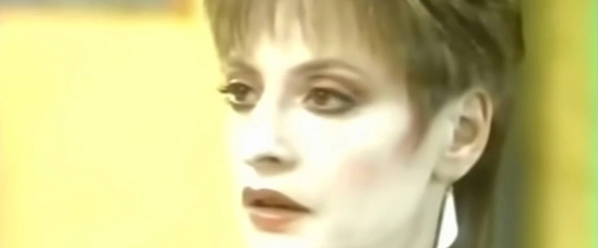 Love Cycle: A Soap Operetta backdrop