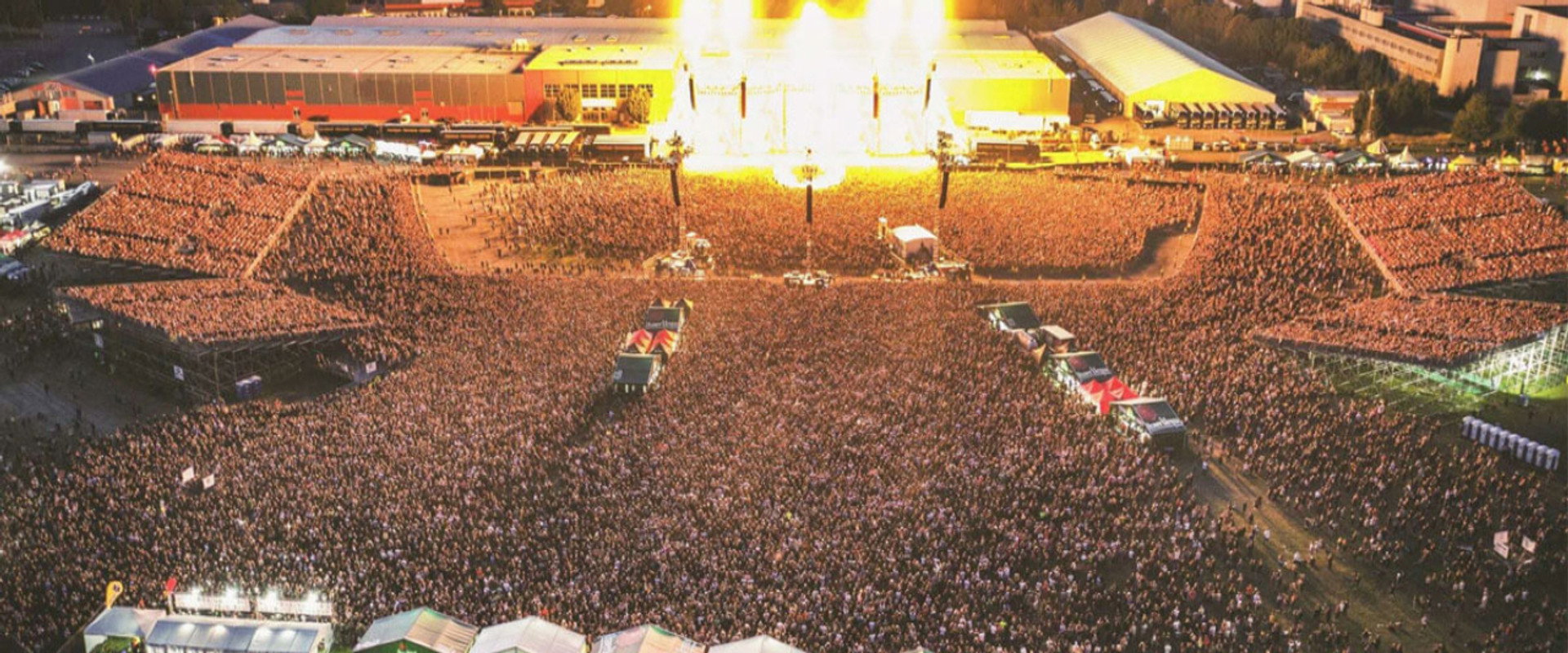 Metallica: Live Moscow - Monsters of Rock backdrop