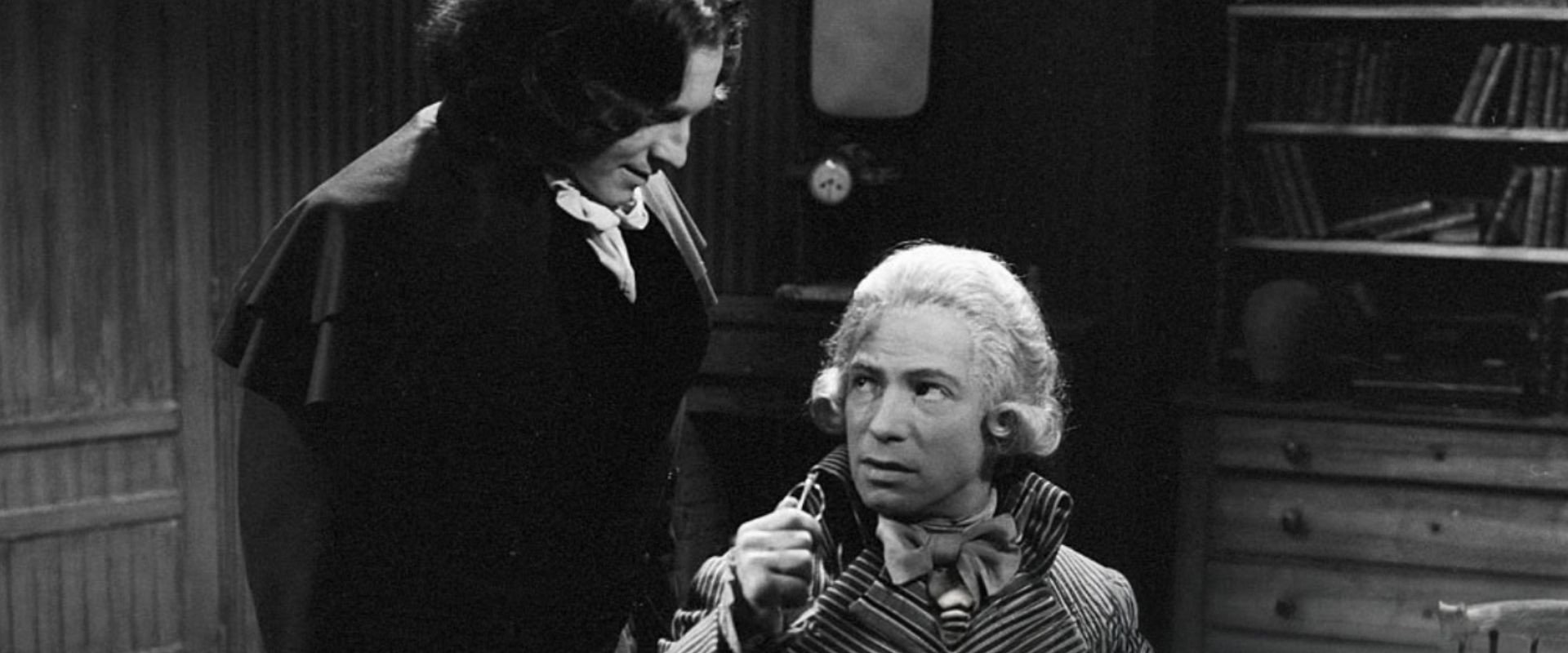 La terreur et la vertu - Première partie: Danton backdrop