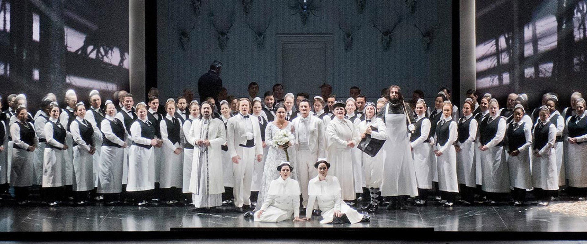 Tchaikovsky: Iolanta / Bartók: Bluebeard's Castle backdrop
