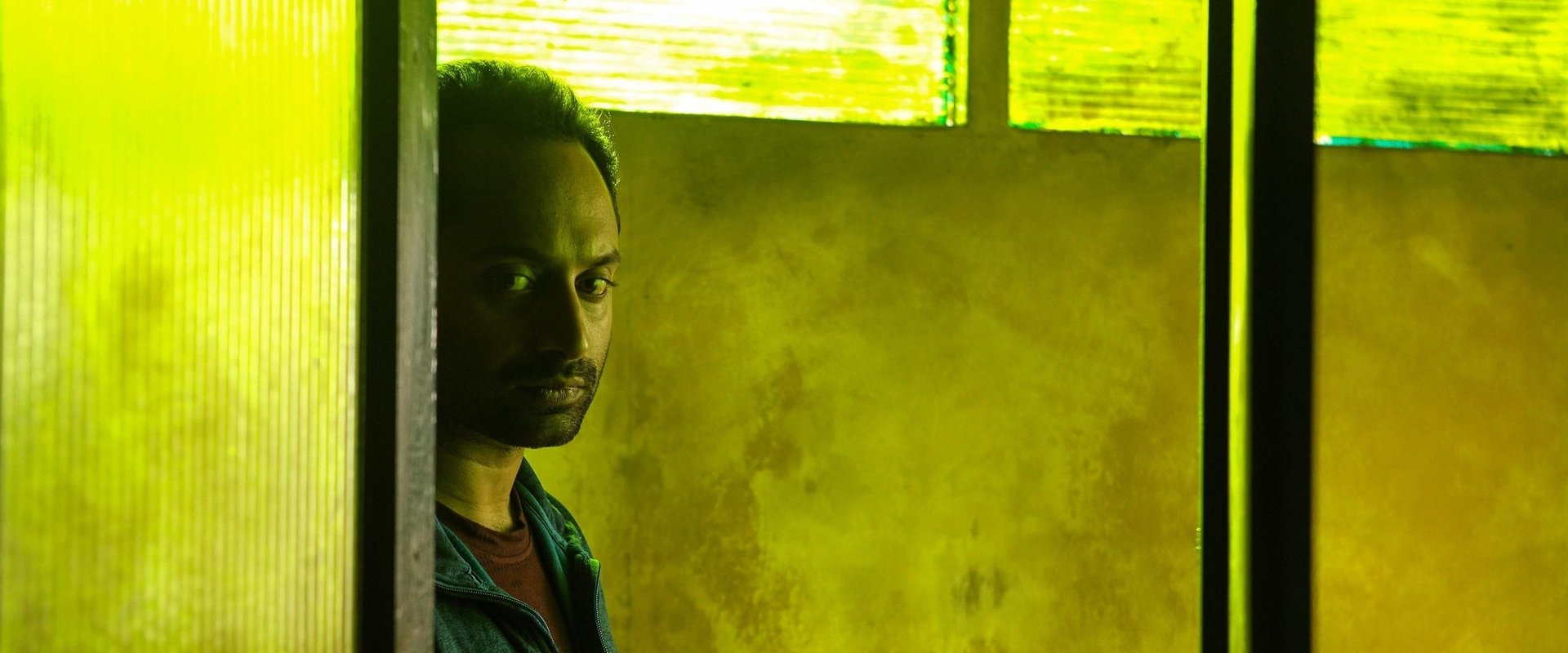 Super Deluxe backdrop