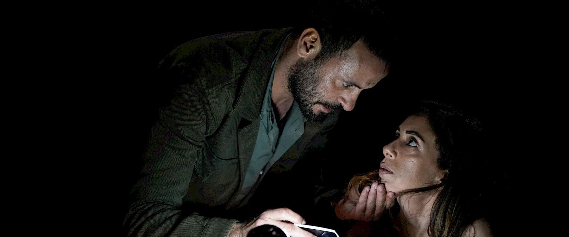 Huda's Salon backdrop