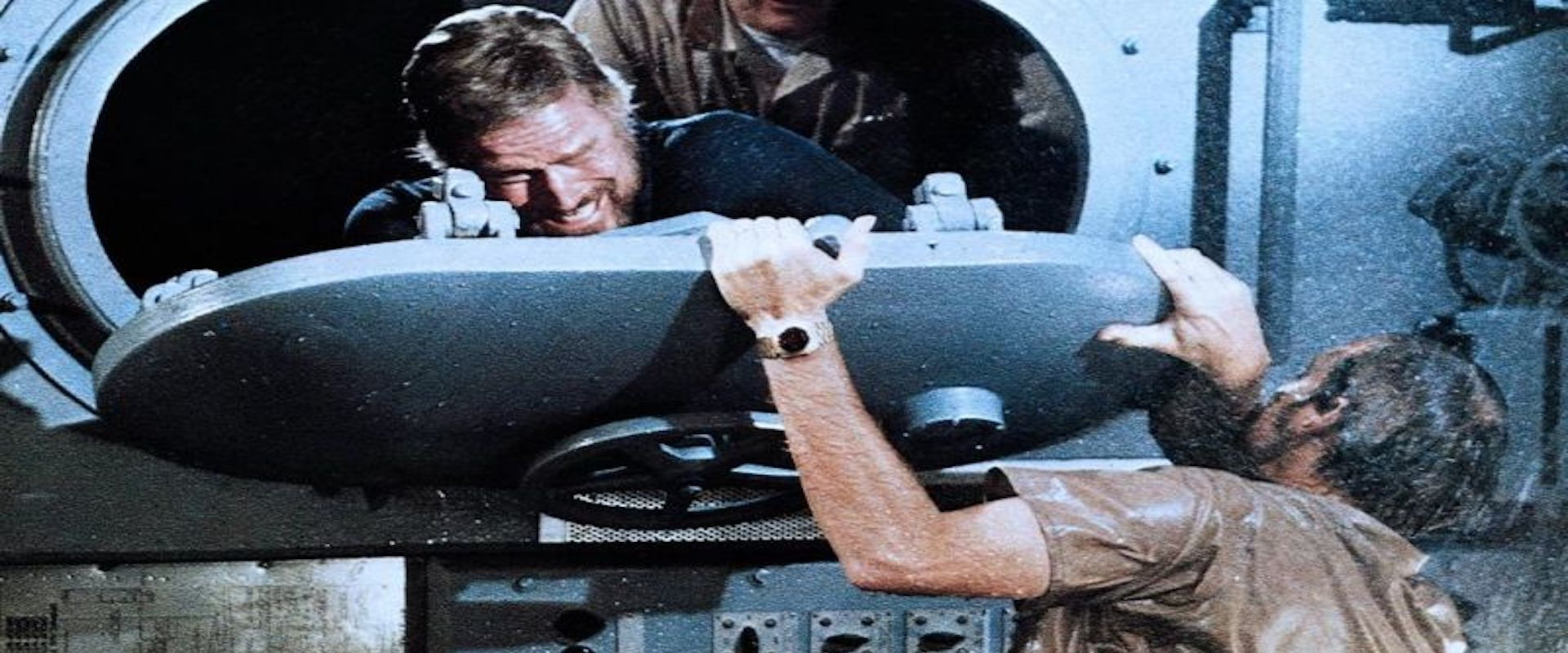 Gray Lady Down backdrop