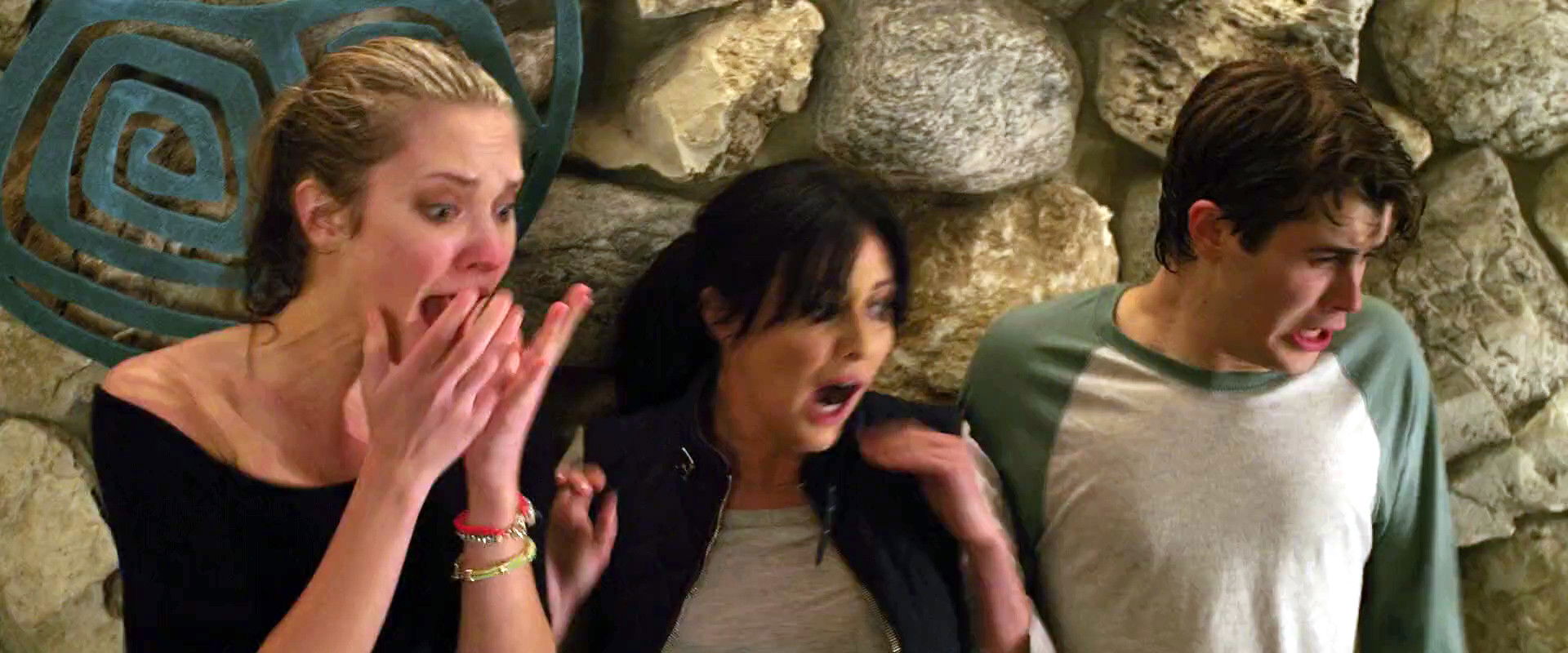 Blood Lake: Attack of the Killer Lampreys backdrop