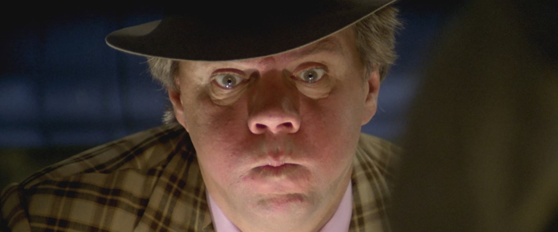 The Olsen Gang Never Surrenders backdrop