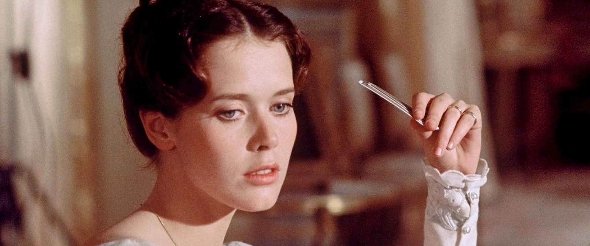 Emmanuelle: Queen of French Erotic Cinema backdrop