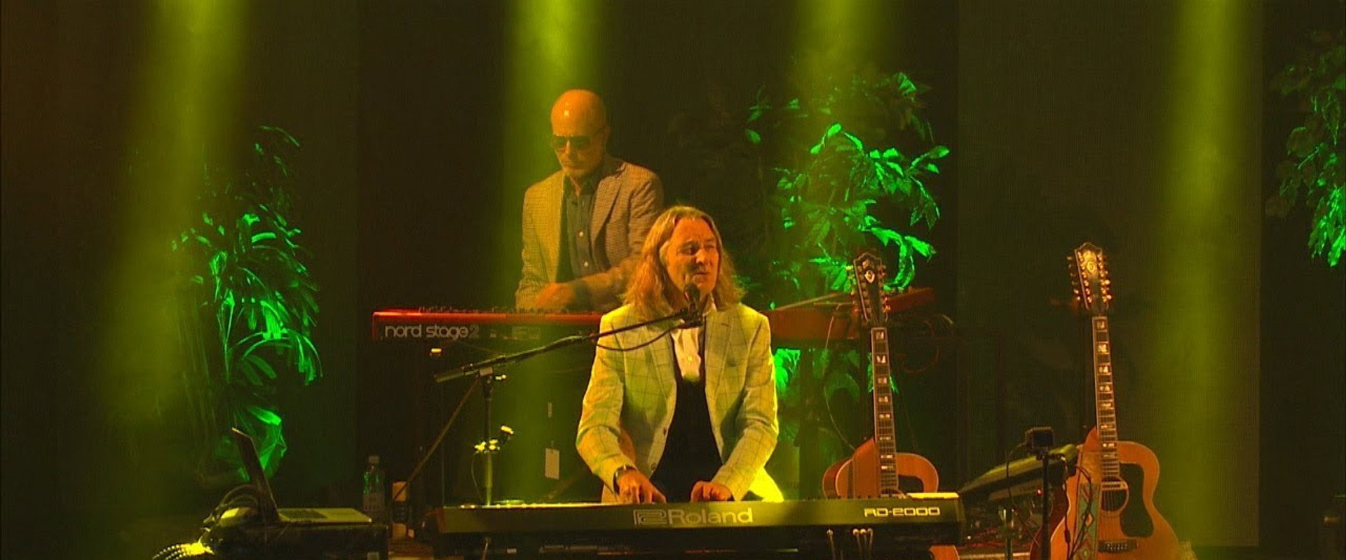 Roger Hodgson - Take the Long Way Home - Live in Montreal backdrop