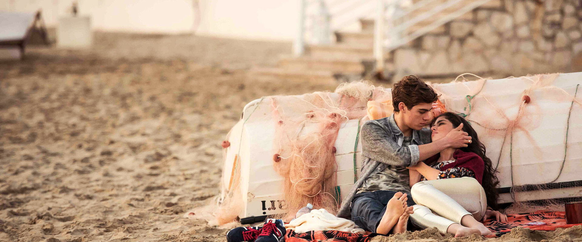 Compromessi sposi backdrop