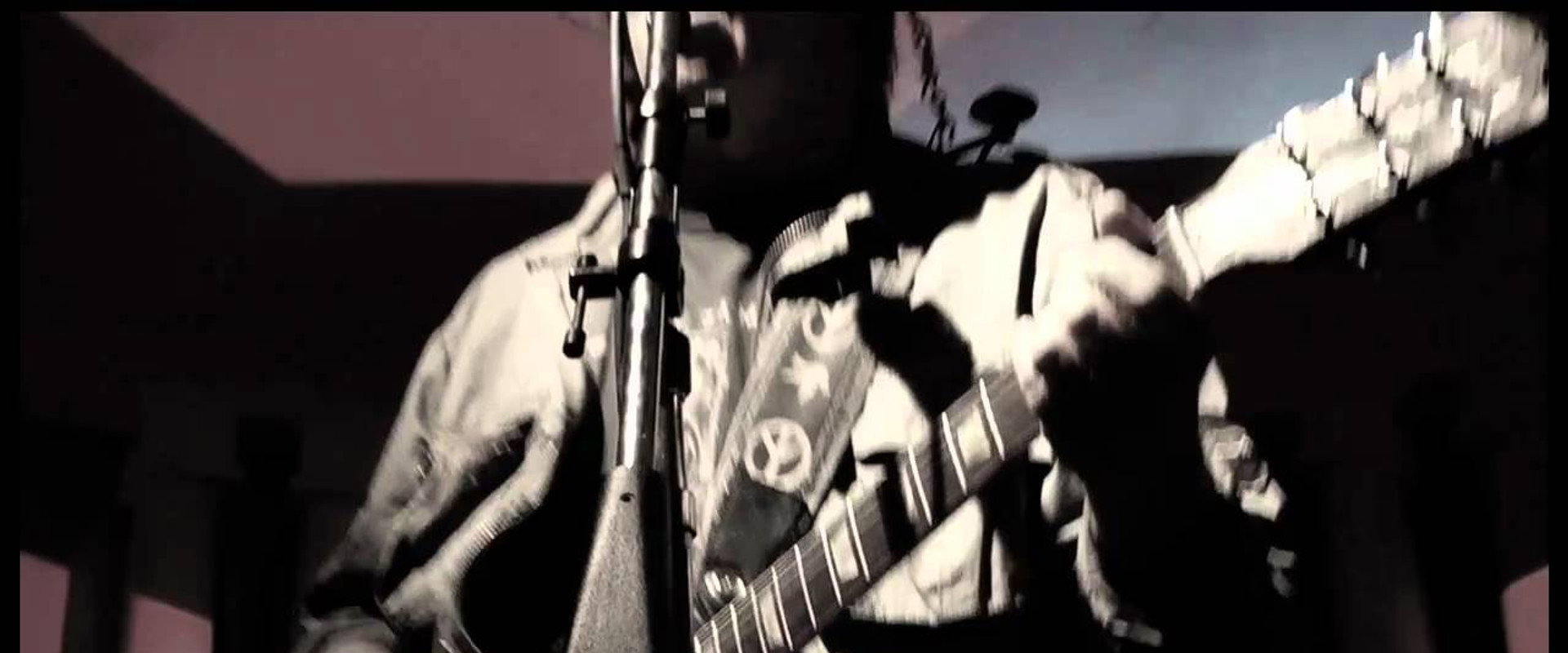 Neil Young - Le Noise backdrop