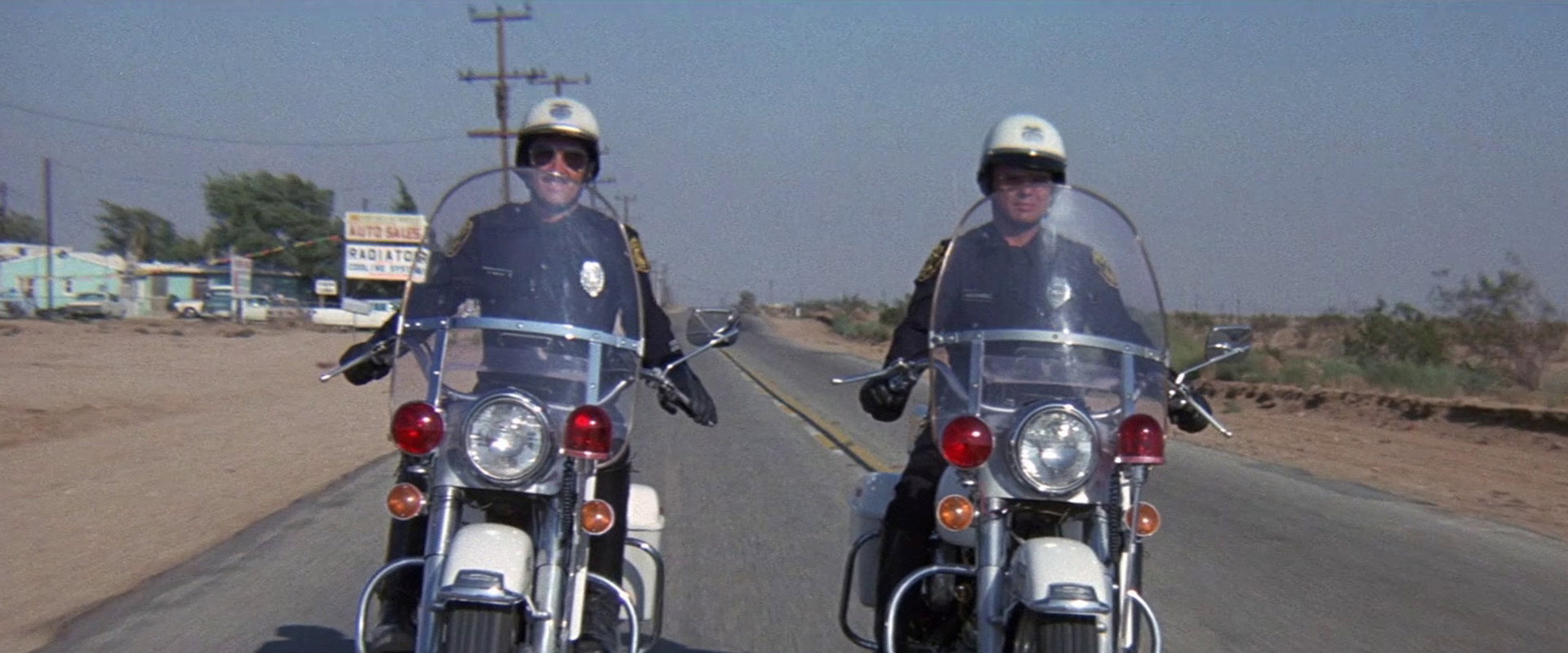 Electra Glide in Blue backdrop