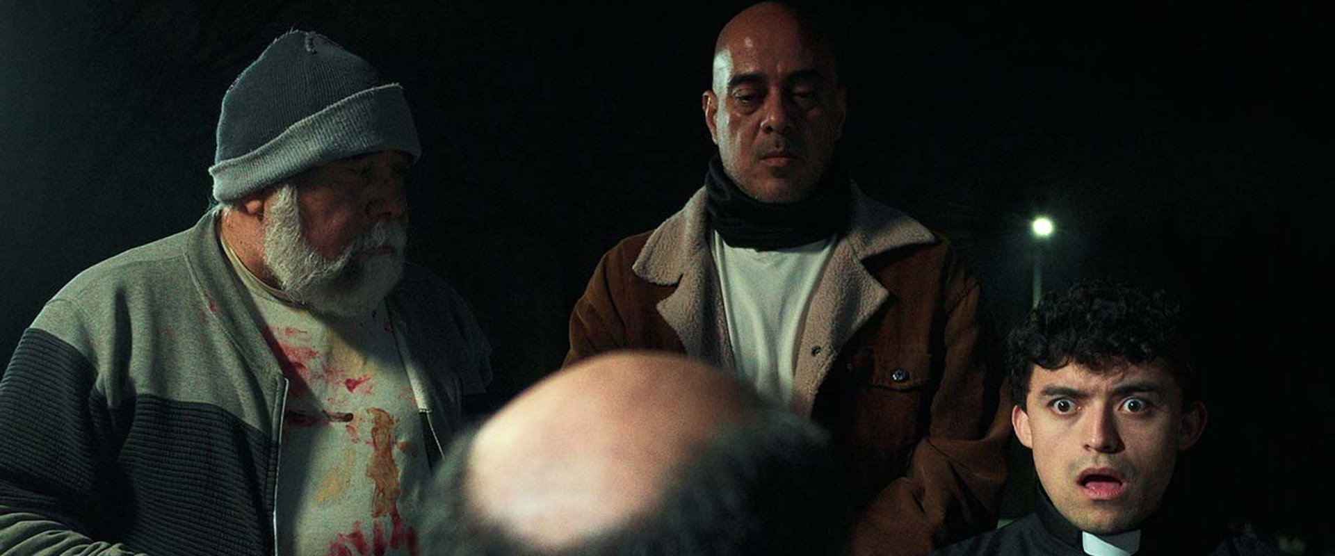 El confesor del crimen backdrop