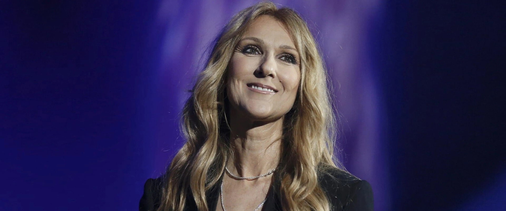 Céline Dion : Le Retour de la Reine backdrop
