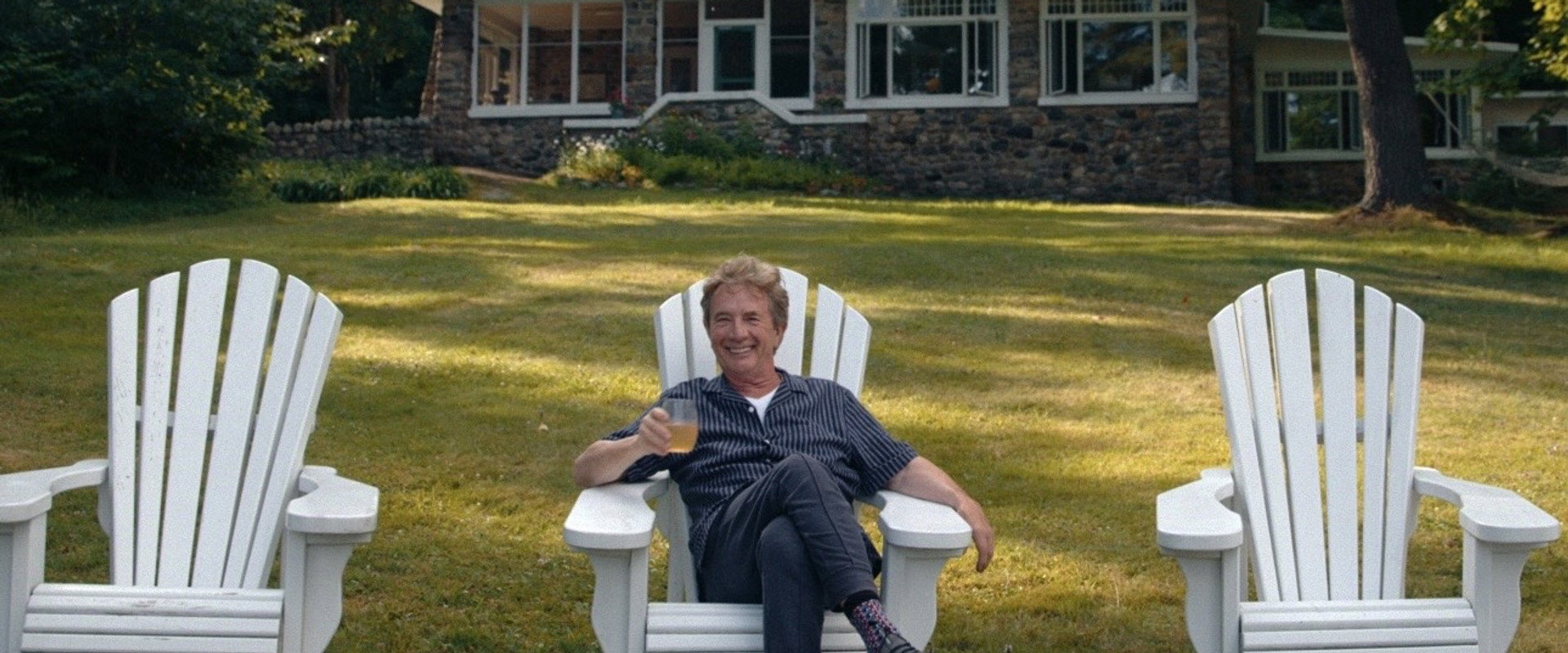 Marty, Life Is Short backdrop