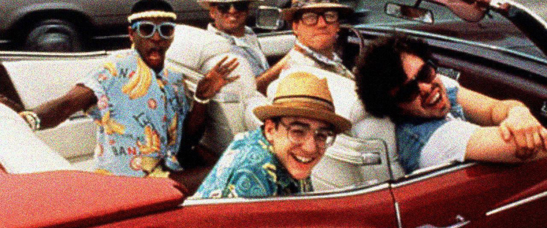 Revenge of the Nerds II: Nerds in Paradise backdrop