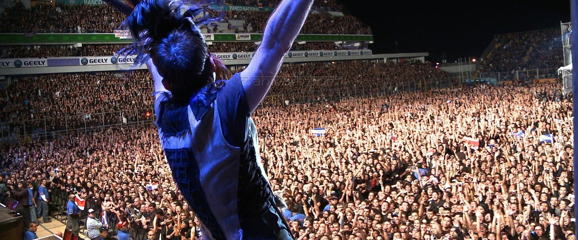 Global Metal backdrop