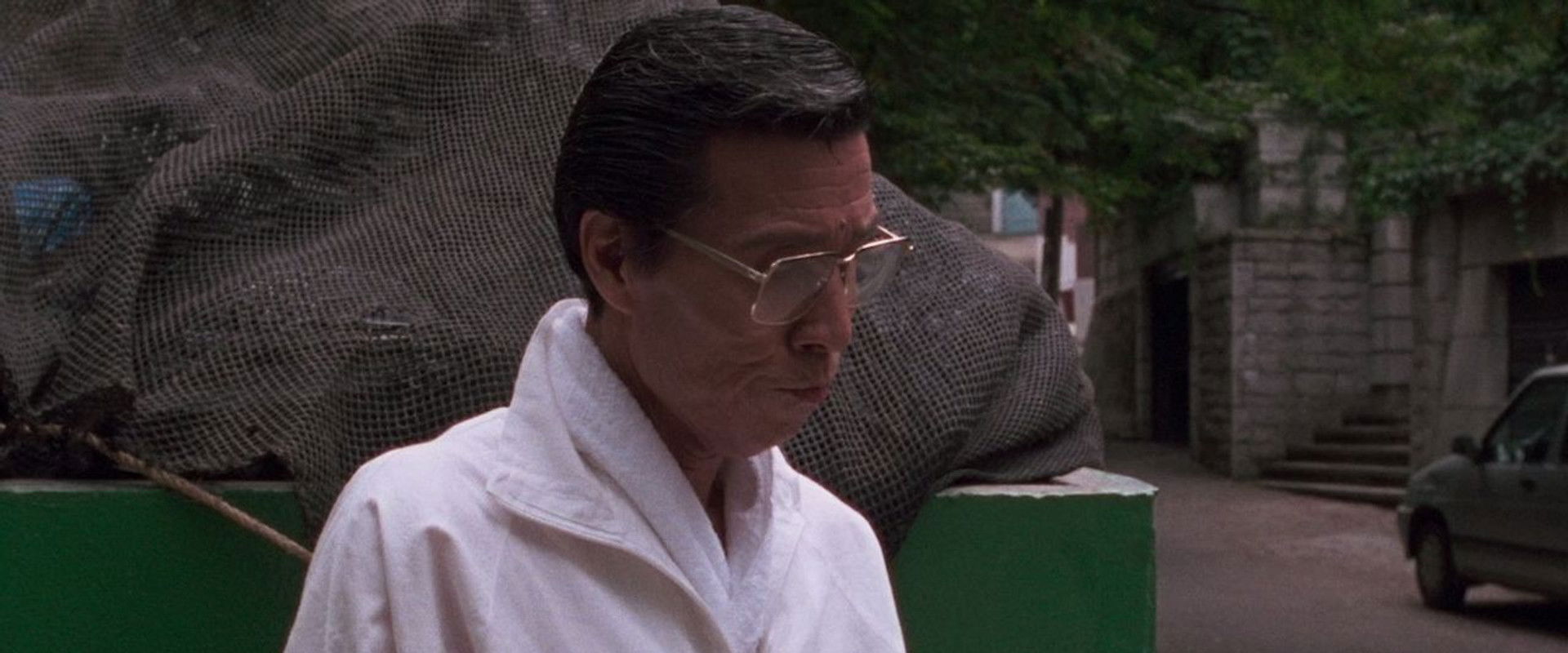 Incoherence backdrop