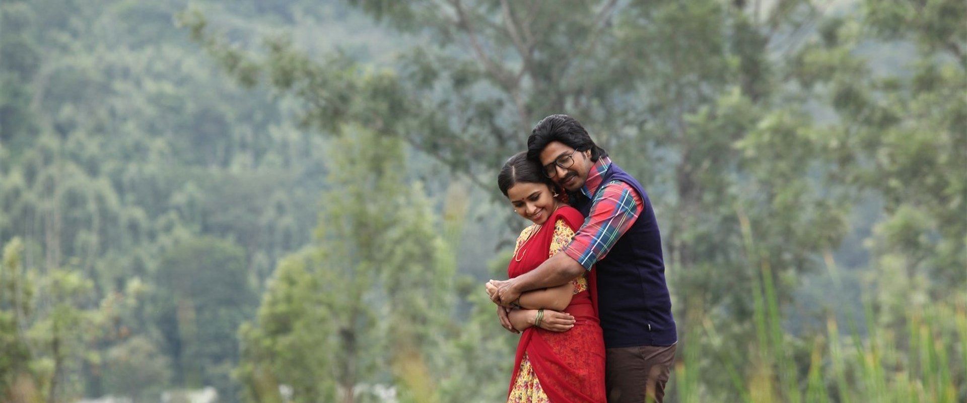 Maaveeran Kittu backdrop