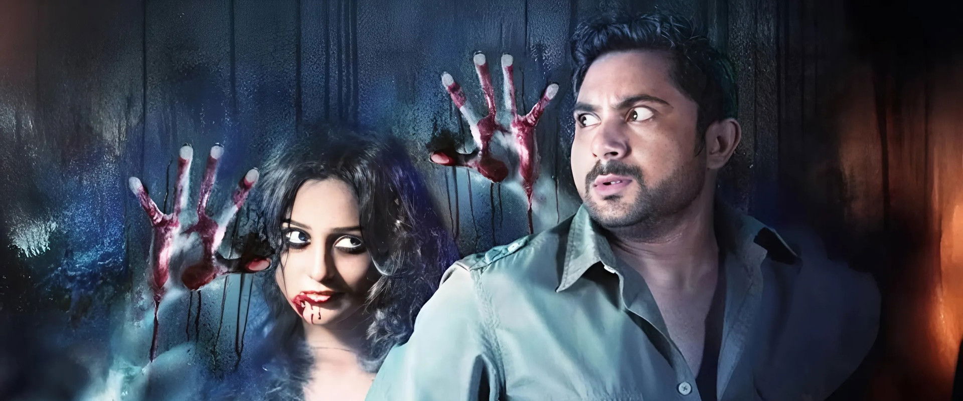 Golpo Holeo Shotti backdrop