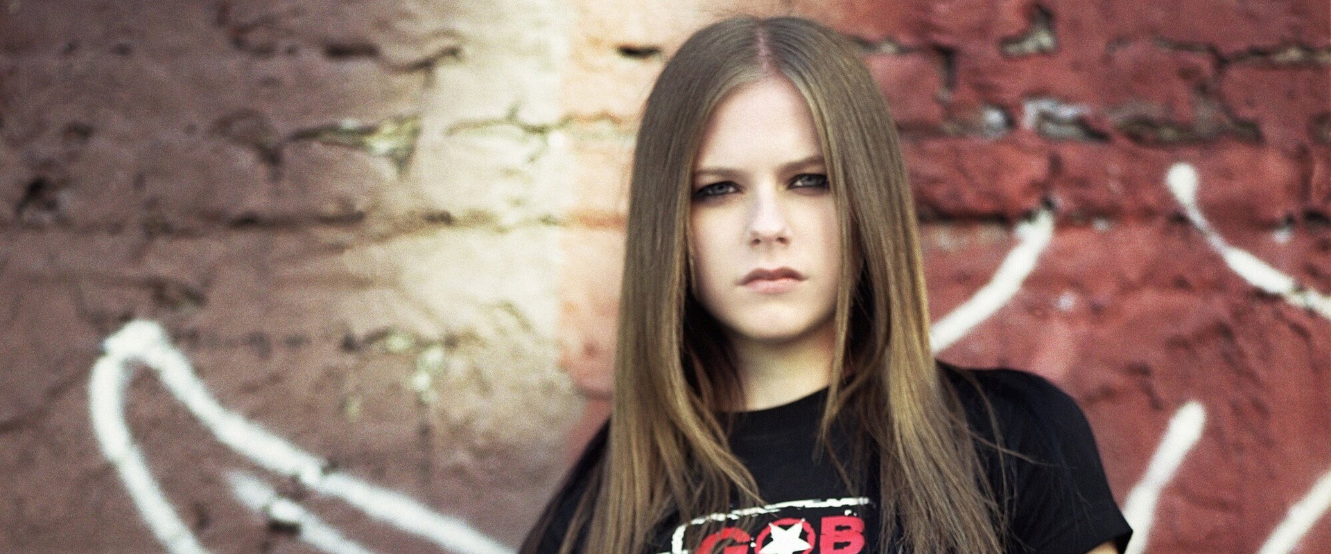 Avril Lavigne: My World backdrop