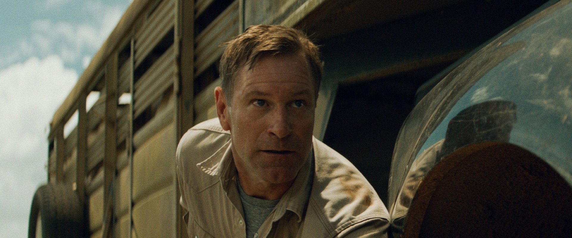 Thieves Highway backdrop