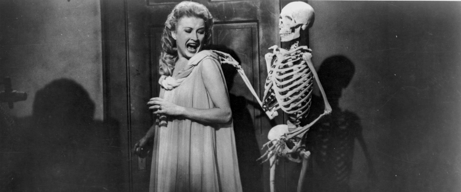 House on Haunted Hill backdrop
