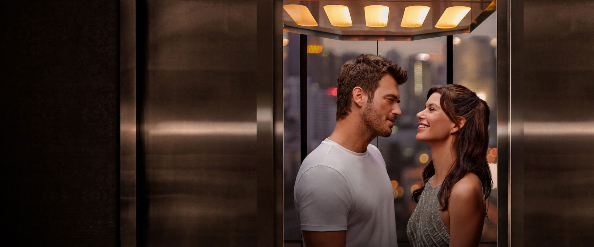 Last Call for Istanbul backdrop