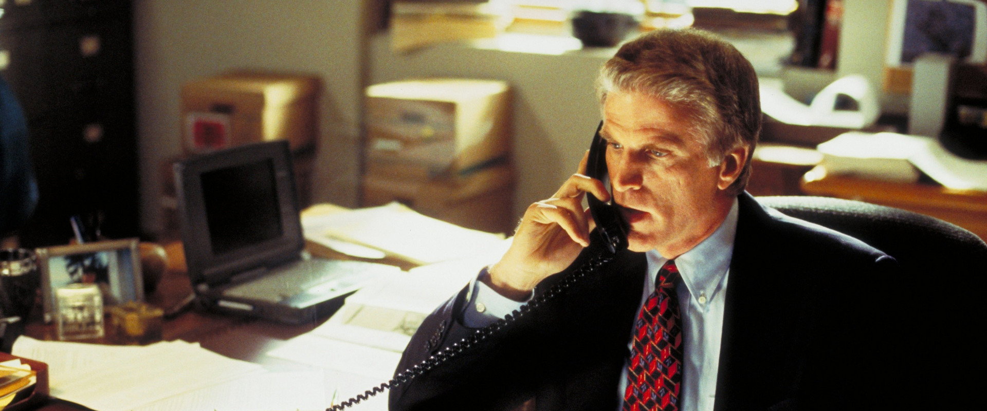 Thanks of a Grateful Nation backdrop