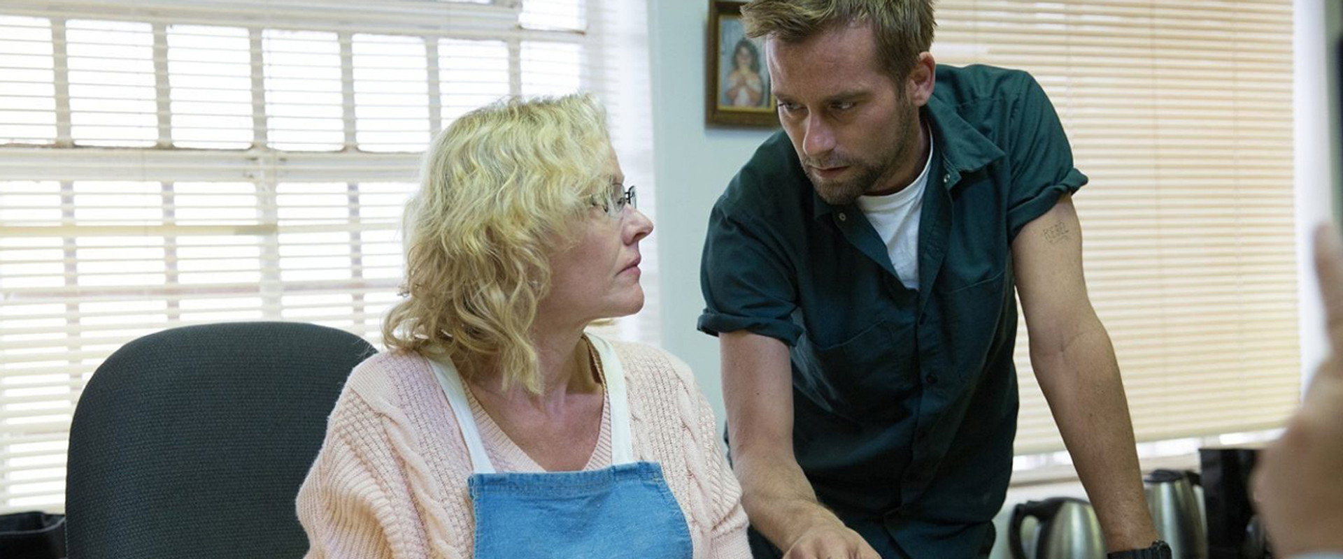 NY Prison Break: The Seduction of Joyce Mitchell backdrop