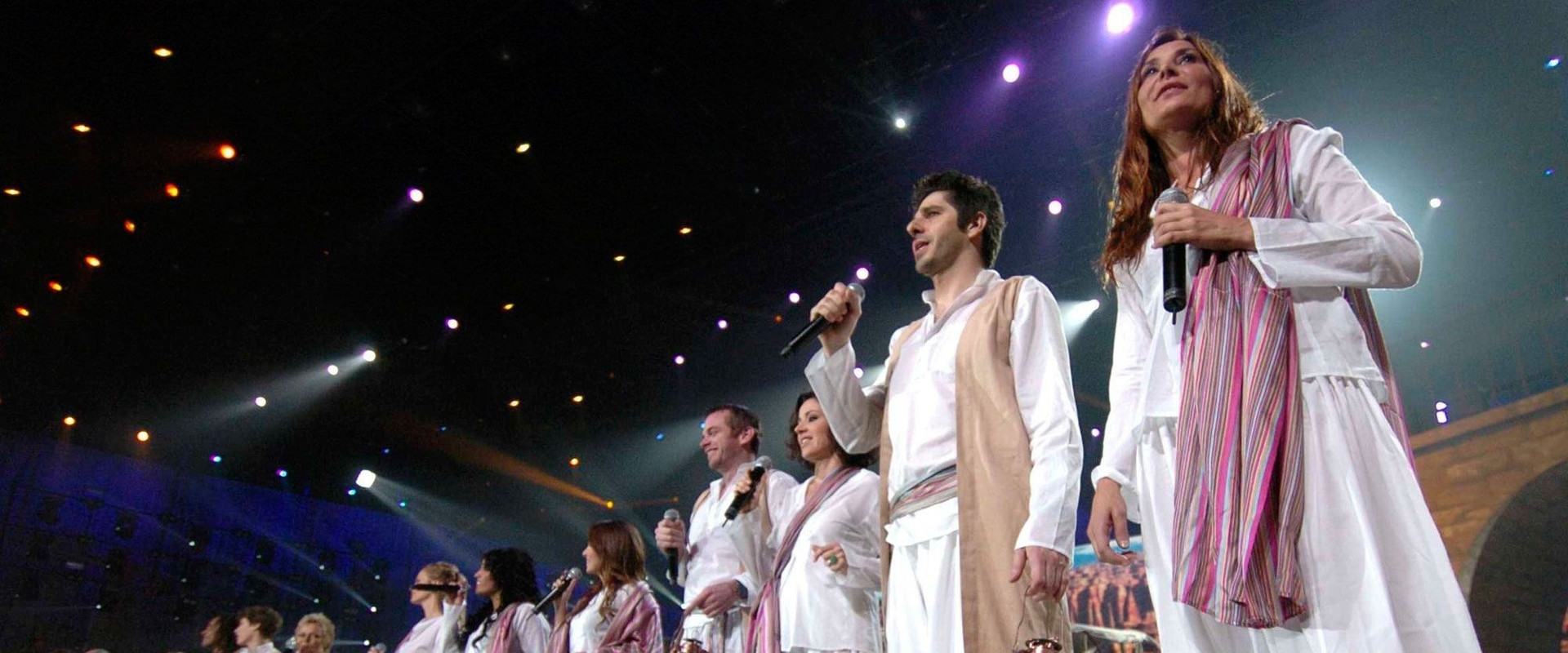 Les Enfoirés 2014 - Bon anniversaire Les Enfoirés backdrop