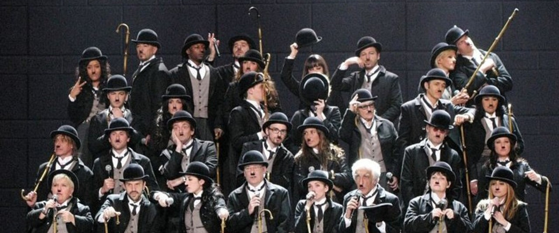 Vos 40 chansons préférées des Enfoirés backdrop