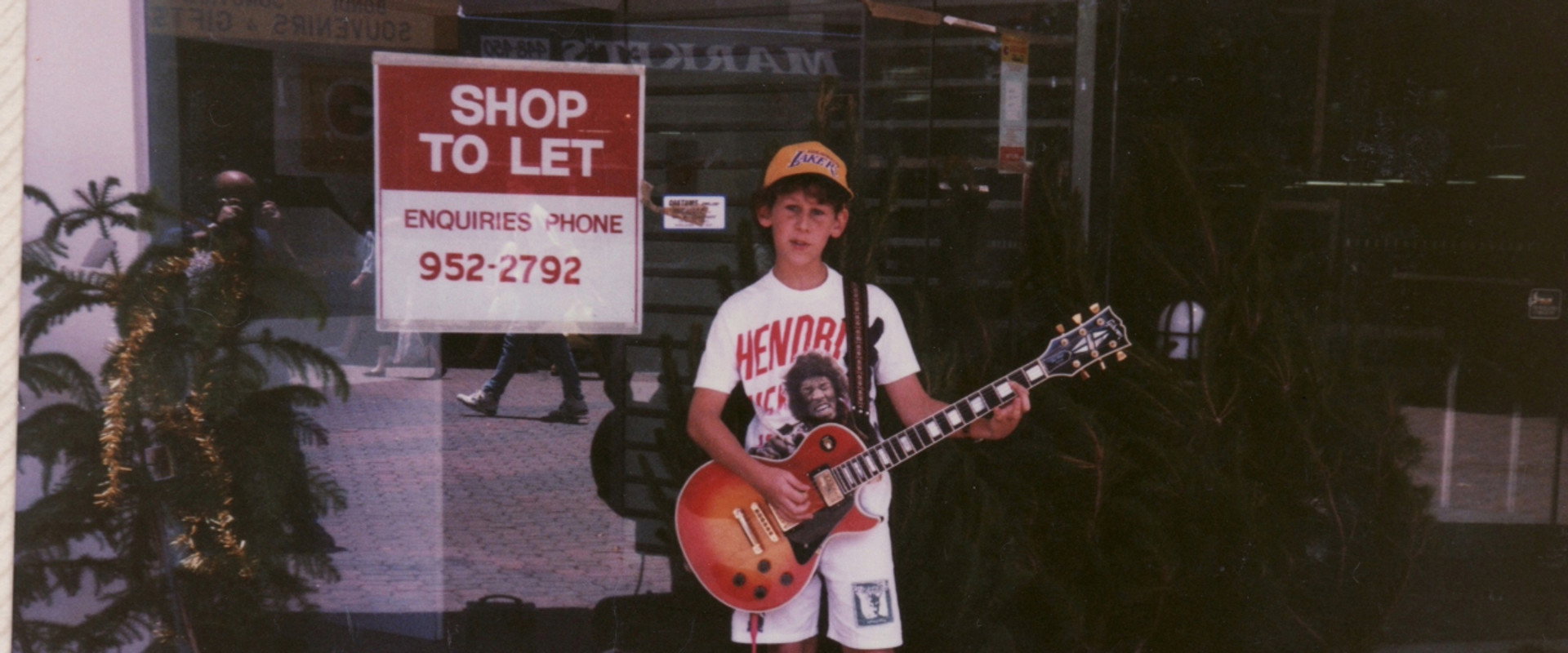 Ben Lee: Catch My Disease backdrop