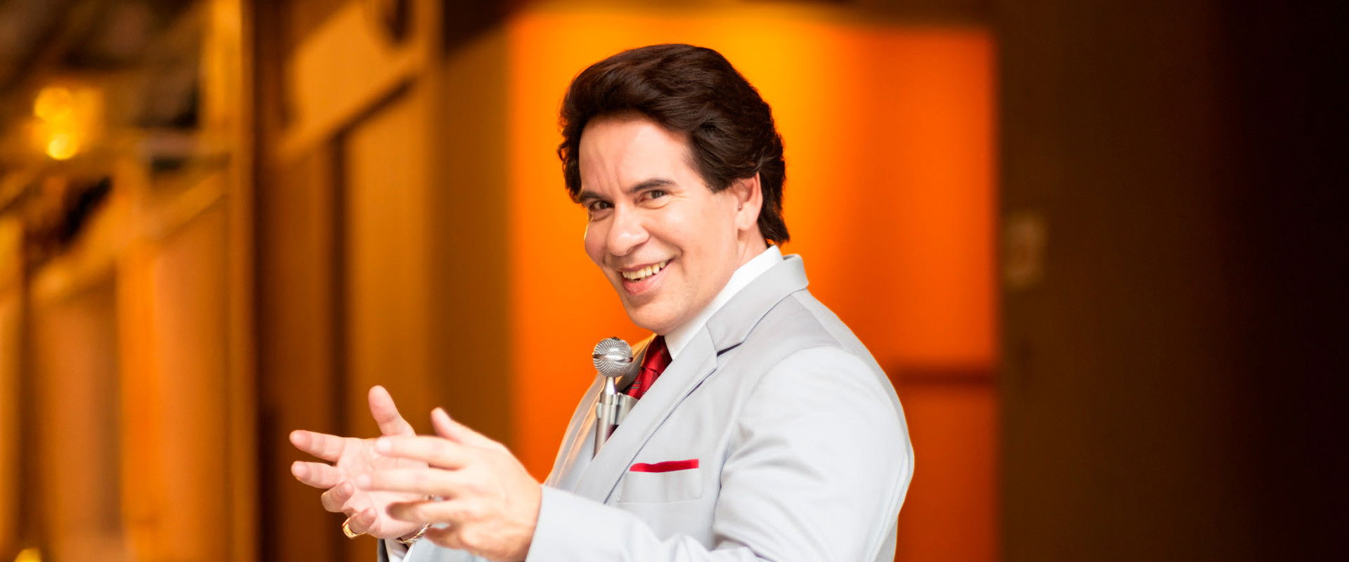 Silvio Santos Vem Aí! backdrop