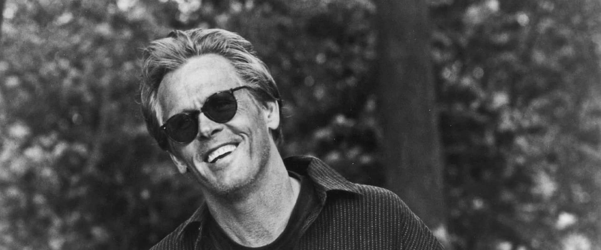 Nick Nolte: No Exit backdrop